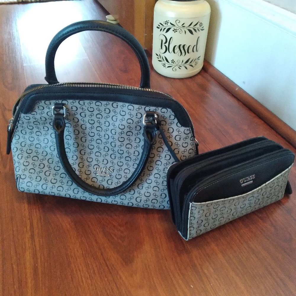 Guess handbag and wallet